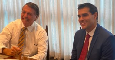 Artigo: Alexandre comemora redução de pedágio na Via Bahia: “Vitória do presidente”