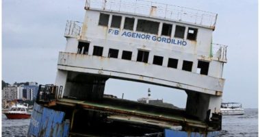 Artigo: Afundamento do Ferry na Baía de Todos os Santos será lucrativo para alguns, diz jornal