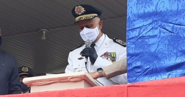 Artigo: Emocionado, Anselmo Brandão agradece à família e ao governador pela passagem no comando da PM