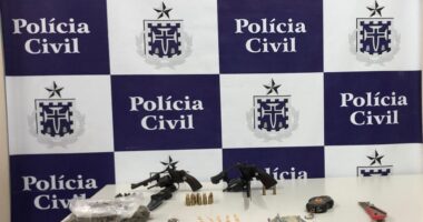 Artigo: Operação prende 2 e apreende drogas em Santo Amaro