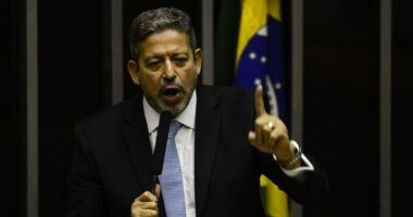 Artigo: Arthur Lira descarta instalar CPI contra ministros do STF e STE