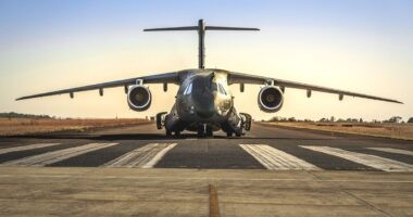 Artigo: PF investiga uso de aeronaves da FAB para tráfico de drogas