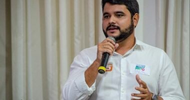 Artigo: Rodrigo Hagge afasta possível saída do MDB