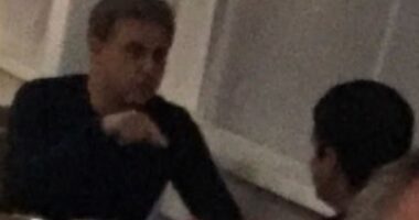 Artigo: Luciano Huck deve continuar negociações com ACM Neto, diz jornal