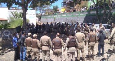 Artigo: PMs de Itacaré fazem ato em homenagem a soldado morto na Barra