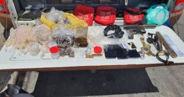 Artigo: PM prende grupo que confrontou agentes no bairro de São Caetano, em Salvador