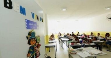 Artigo: Prefeitura as Salvador confirma volta às aulas 100% presenciais em fevereiro