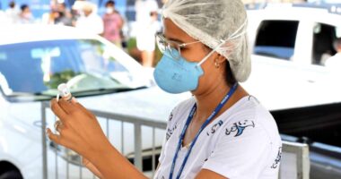 Artigo: Covid-19: Salvador realiza mutirão da dose de reforço da Janssen nesta quinta (16)