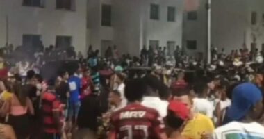 Artigo: Festa paredão e aglomerações são flagradas em cinco bairros de Salvador no domingo (25)