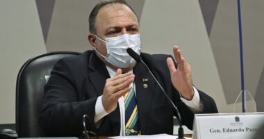 Artigo: Eduardo Pazuello presta depoimento à PF