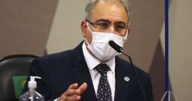 Artigo: Autotestes não serão distribuídos pelo SUS, diz ministro