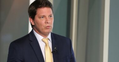 Artigo: Mário Frias defende decisão da Funarte de não liberar recursos para Festival de Jazz