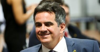 Artigo: Nomeado ministro, Ciro Nogueira já chamou Bolsonaro de fascista