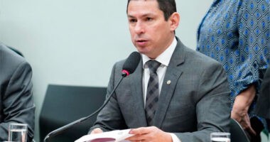 Artigo: Vice-presidente da Câmara diz que “caldo do impeachment está esquentando”