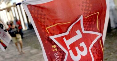 Artigo: PT lidera preferência dos brasileiros, aponta pesquisa Datafolha