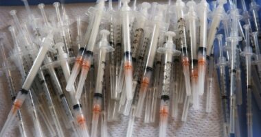 Artigo: Governo amplia lista de produtos médicos cuja exportação é proibida