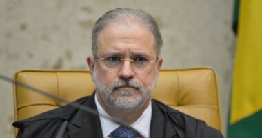 Artigo: Recondução de Aras é aprovada na CCJ do Senado