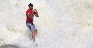 Artigo: Gabriel Medina é alvo de críticas por não tomar vacina e se defende