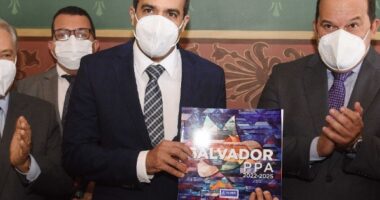 Artigo: Prefeitura entrega Plano Plurianual 2022-2025 à CMS