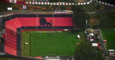 Artigo: Após surto de Covid-19, Vitória suspende treino desta segunda (10)