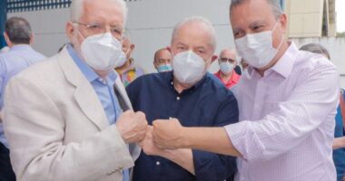 Artigo: Marqueteiro baiano é favorito para comandar campanha de Lula, diz jornal