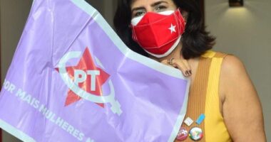 Artigo: Diretora do Couto Maia anuncia filiação ao PT: “Viva a medicina humanista”