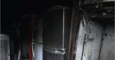 Artigo: Incêndio atinge oficina no bairro de Pau da Lima, em Salvador