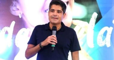 Artigo: Após discurso de secretário, ACM Neto faz afago ao Republicanos