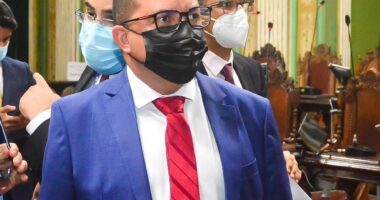 Artigo: “Não entrei para história como um vereador que formalizou LBTQI+ como Cultura”, diz Anderson Ninho