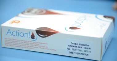 Artigo: Anvisa aprova uso e comercialização de autoteste para covid-19