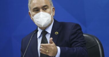 Artigo: Vacina contra a cepa H3N2 de Influenza chega em março, diz ministério