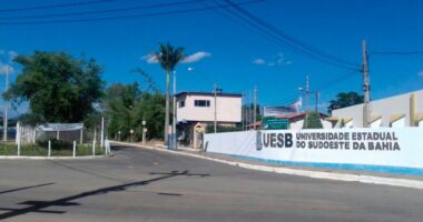 Artigo: Com alta de casos de covid, Uesb adia retorno presencial