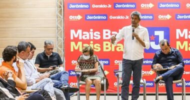 Artigo: Jerônimo reúne deputados de partidos da base