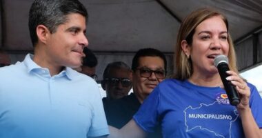 Artigo: Cotada para vice de Neto trocou de partido em menos de 24h, diz site