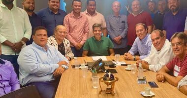 Artigo: Filiado ao MDB, prefeito do Conde declara apoio a ACM Neto