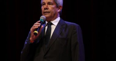 Artigo: Jerônimo Rodrigues descarta acordo com Roma para isolar ACM Neto