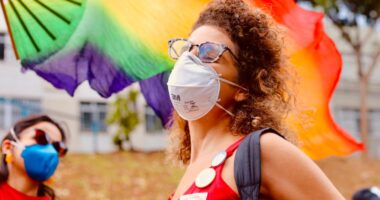 Artigo: Maria Marighella propõe auxílio moradia, reserva de vagas em concurso público e criação de programa habitacional para pessoas LGBTQIAP+