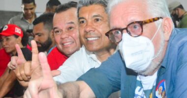 Artigo: Wagner crava vitória de Jerônimo no 1º turno: “Vamos vencer”