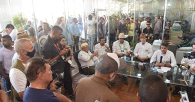 Artigo: ACM Neto defende plano de industrialização para o Oeste