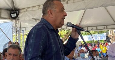 Artigo: Prefeito de Oliveira dos Brejinhos anuncia apoio a Jerônimo