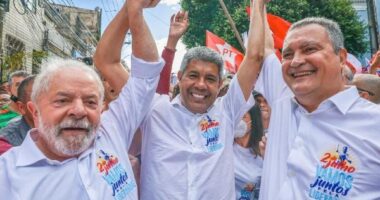 Artigo: Aliada de ACM Neto janta com Jerônimo e Rui em Ilhéus e muda de lado