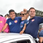 Artigo: Cacá Leão diz que Neto está “coberto de razão” sobre diálogo com Flávio Bolsonaro