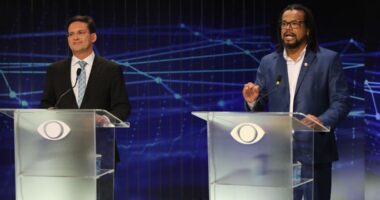 Artigo: Em debate, Kleber Rosa sugere a João Roma retirar sua candidatura