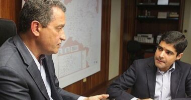 Artigo: Rui Costa evita atrito sobre futuro político de ACM Neto