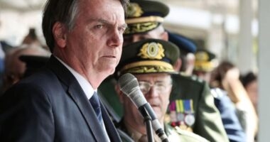 Artigo: Aliados aconselham Bolsonaro a usar estratégia que deu errado com Lula em 2018