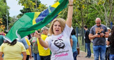 Artigo: Casa de ex-esposa de Bolsonaro é alvo de vandalismo