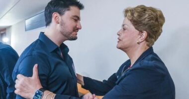 Artigo: Felipe Neto pede perdão a Dilma em encontro: “Pude olhar nos olhos”