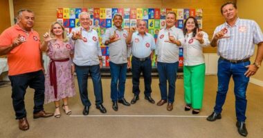 Artigo: Prefeito de Candiba troca ACM Neto e passa apoiar Jerônimo no 2º turno