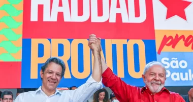 Artigo: Lula presta solidariedade após morte da mãe de ministro