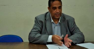 Artigo: Ex-reitor da UFRB entra na disputa pela secretaria da cultura